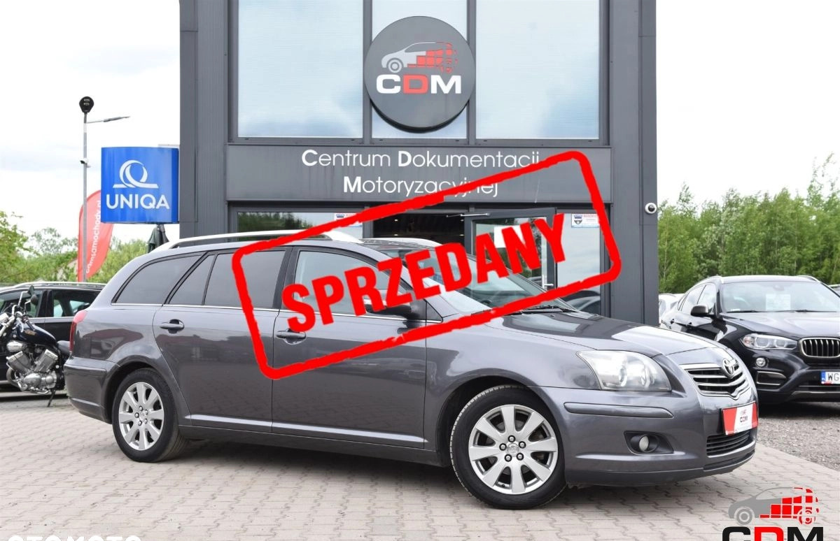 mława Toyota Avensis cena 18900 przebieg: 257418, rok produkcji 2008 z Mława